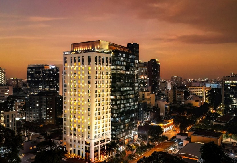 Hotel Des Arts Saigon – MGallery (Đường Nguyễn Thị Minh Khai) Dấu Ấn Nghệ Thuật Giữa Lòng Sài Gòn Hiện Đại