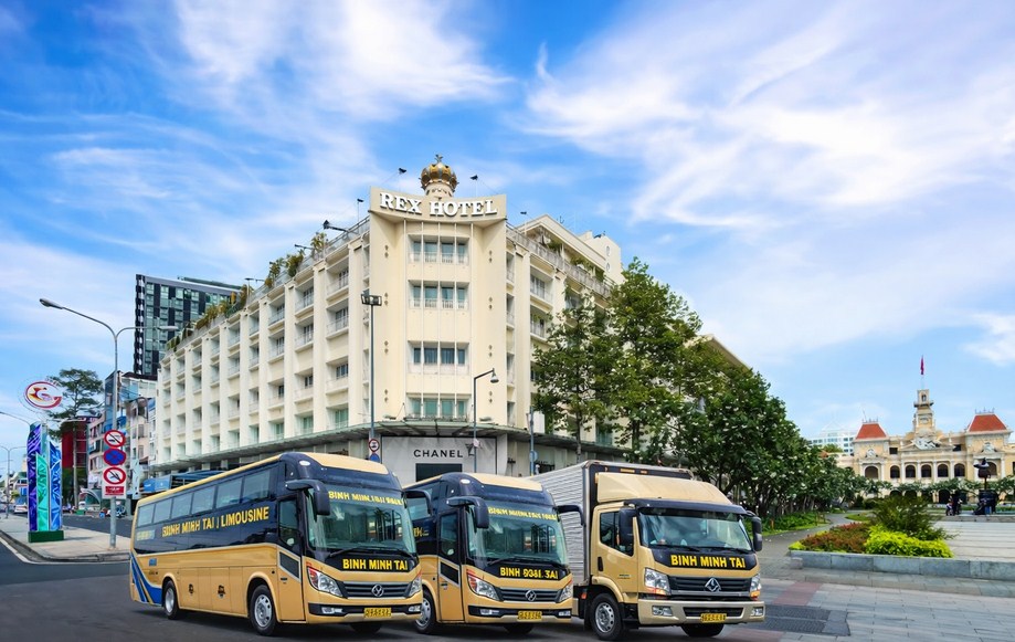 Review Rex Hotel Saigon: Giấc Mơ "Vương Giả" Giữa Phố Đi Bộ & Biểu Tượng Của Sài Gòn Xưa
