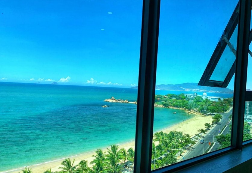 Review Sea Home Nha Trang: "Ngôi Nhà Biển Cả" Ấm Áp & Bí Kíp Di Chuyển Thảnh Thơi Cho Tín Đồ Xê Dịch