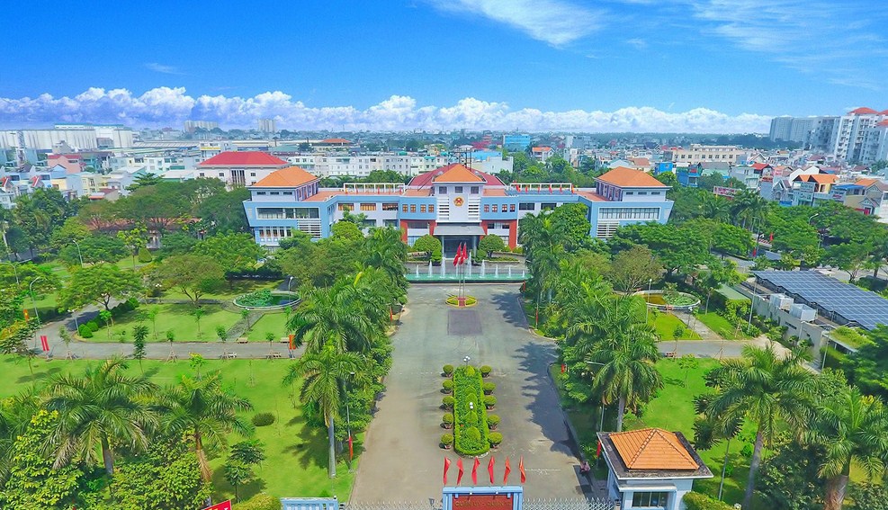 Xe Limousine Quận 12 Đi Nha Trang: Đưa Đón Linh Hoạt Tại An Sương, Ngã Tư Ga | Bình Minh Tải