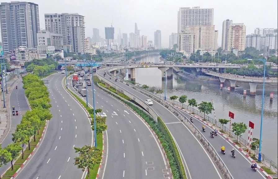 ĐẶT XE LIMOUSINE ĐƯỜNG VÕ VĂN KIỆT ĐI ĐÀ LẠT | BÌNH MINH TẢI – TRẢI NGHIỆM KHỞI HÀNH TỪ TRỤC CAO TỐC ĐÔ THỊ