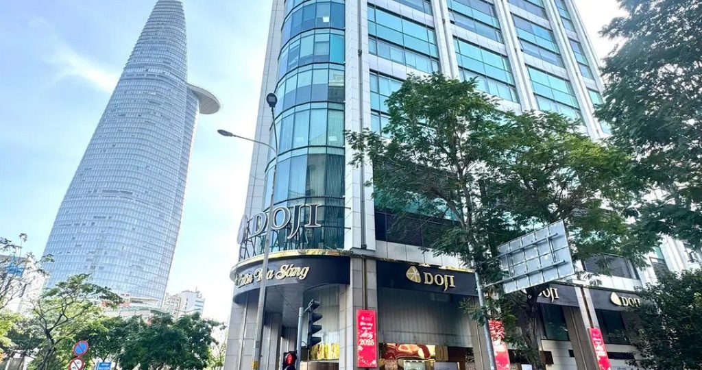 Đặt Xe Limousine Đường Hàm Nghi, Thành Phố Hồ Chí Minh Đi Đà Lạt: Trải Nghiệm Di Chuyển Cao Cấp Cho Giới Tinh Anh