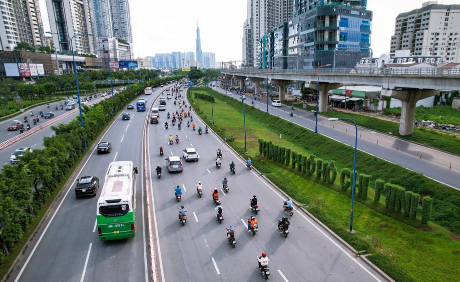 Review Chành Xe Đường Võ Nguyên Giáp (TP. Thủ Đức) Đi Nha Trang: Giải Pháp Logistics "An Toàn Tuyệt Đối" Giữa Đại Lộ Tốc Độ