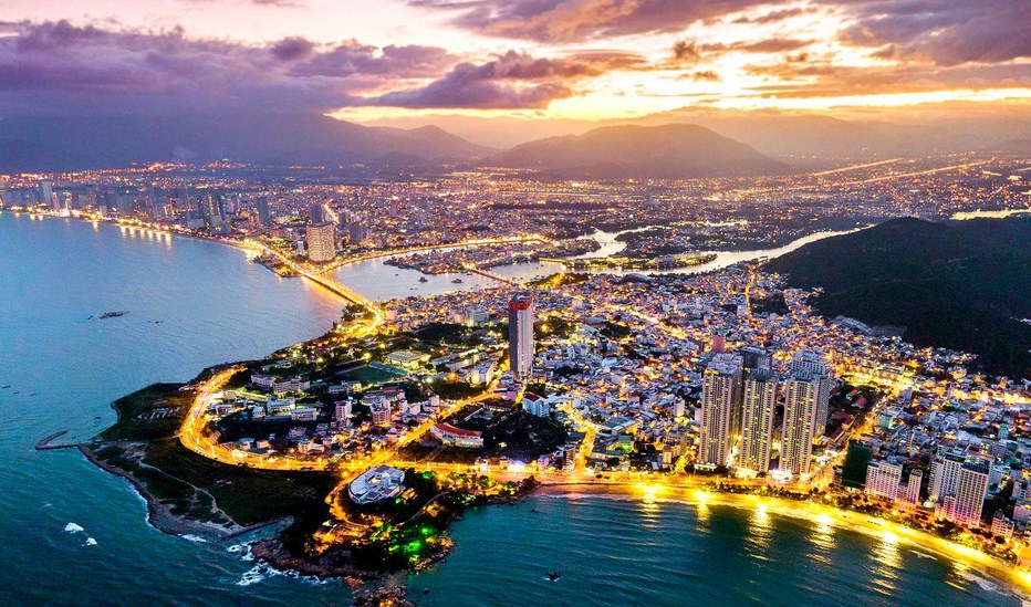 Review Chi Tiết: Xe Khách Sài Gòn Nha Trang Chạy Mấy Giờ? Giải Mã "Ma Trận Thời Gian" Cùng Nhà Xe Bình Minh Tải