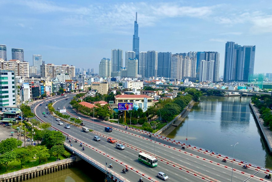 Review Đặt Xe Limousine Đường Nguyễn Hữu Cảnh, Thành Phố Hồ Chí Minh Đi Nha Trang: Từ Căn Hộ Hạng Sang Đến "Chuyên Cơ Mặt Đất"