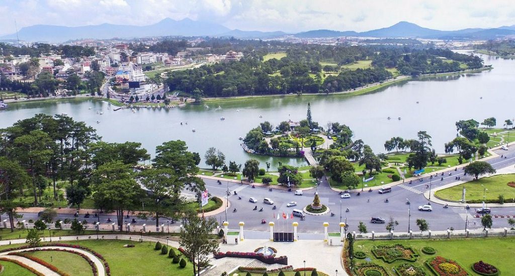 Xe limousine Sài Gòn Đà Lạt chất lượng 5 sao – Khi trải nghiệm đi lại trở thành chuẩn mực mới