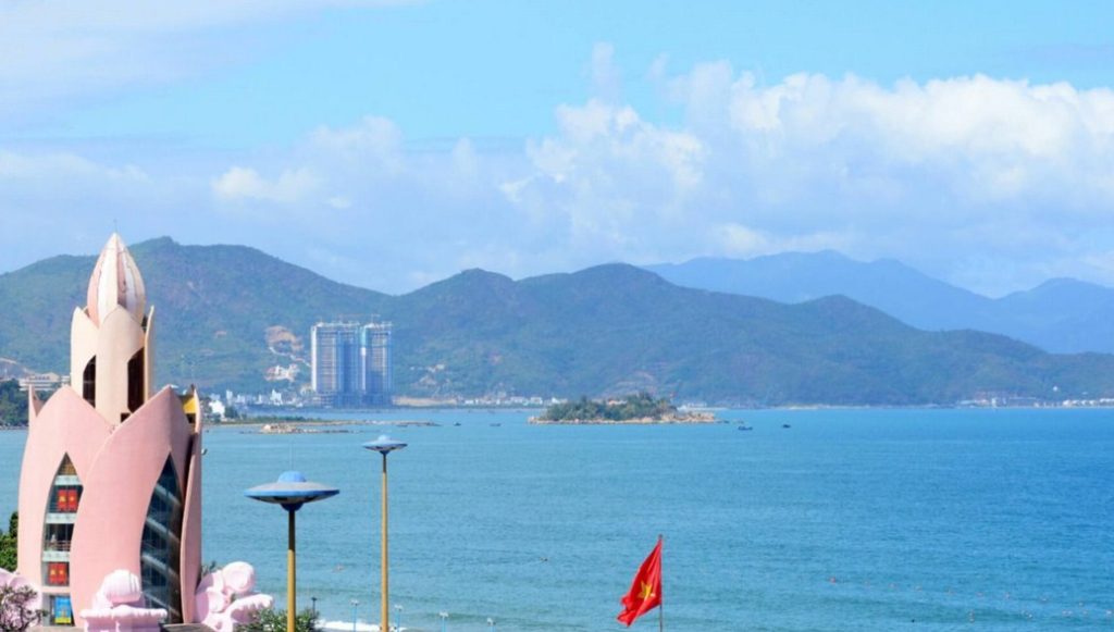 Xe limousine Sài Gòn Nha Trang cho nhóm – Giải pháp di chuyển thoải mái khi đi cùng nhau