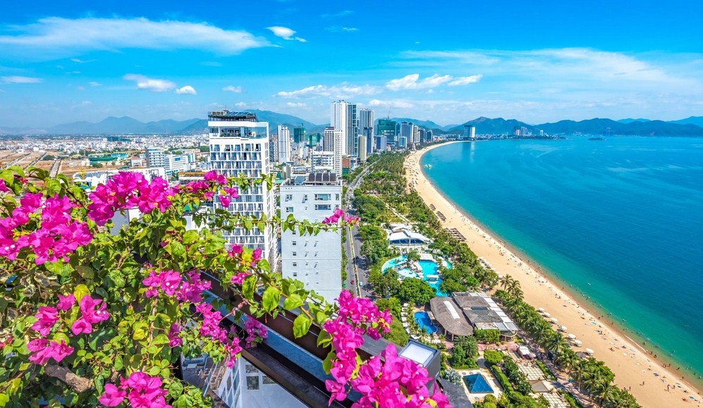 Xe limousine Sài Gòn Nha Trang đưa đón khách sạn – Đi trọn hành trình, không lo trung gian