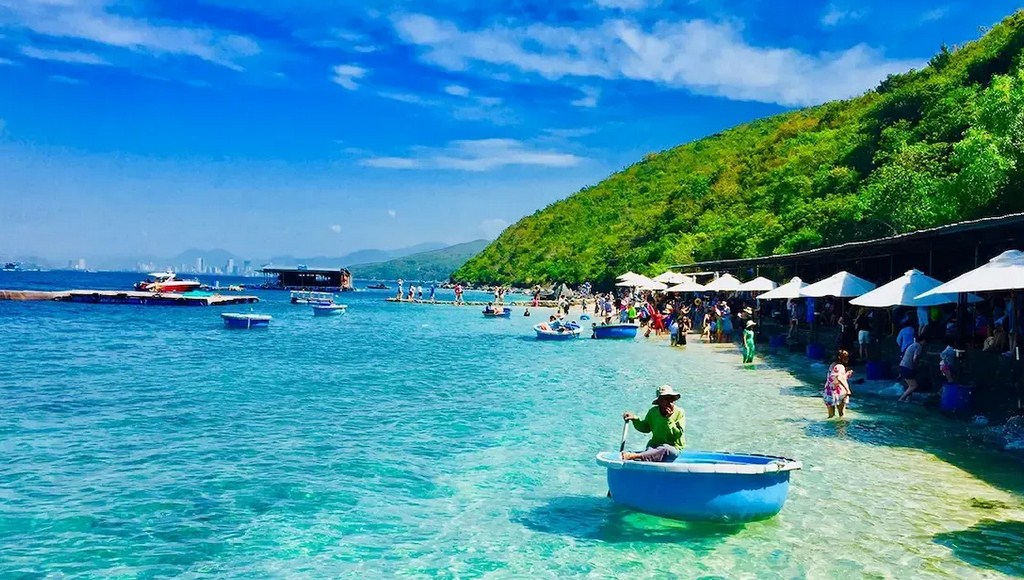CHÀNH XE SÀI GÒN NHA TRANG ĐƯỢC ĐÁNH GIÁ CAO - UY TÍN KHẲNG ĐỊNH QUA HÀNG NGÀN PHẢN HỒI TỪ KHÁCH HÀNG CÙNG BÌNH MINH TẢI