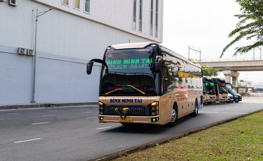 XE LIMOUSINE SÀI GÒN ĐÀ LẠT HỖ TRỢ TRẺ EM - ĐỒNG HÀNH CÙNG GIA ĐÌNH, CHUYẾN ĐI TRỌN VẸN CÙNG BÌNH MINH TẢI